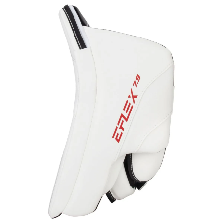CCM Extreme Flex 7.9 Intermediate Goalie Blocker