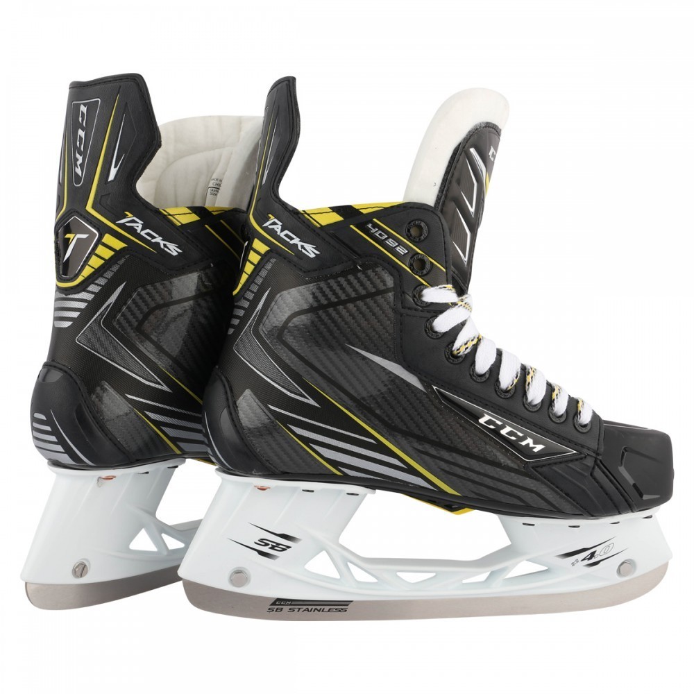 CCM Tacks 4092 Junior Ice Hockey Skates