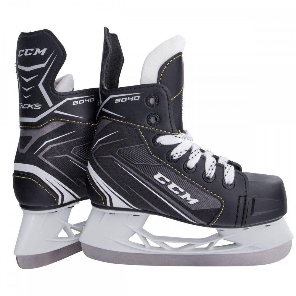 CCM Tacks 9040 Pre-Sharpened Junior Ice Hockey Skates